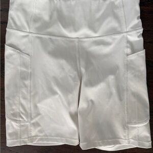 Athleta Women's Stash II 7” White Bike Shorts